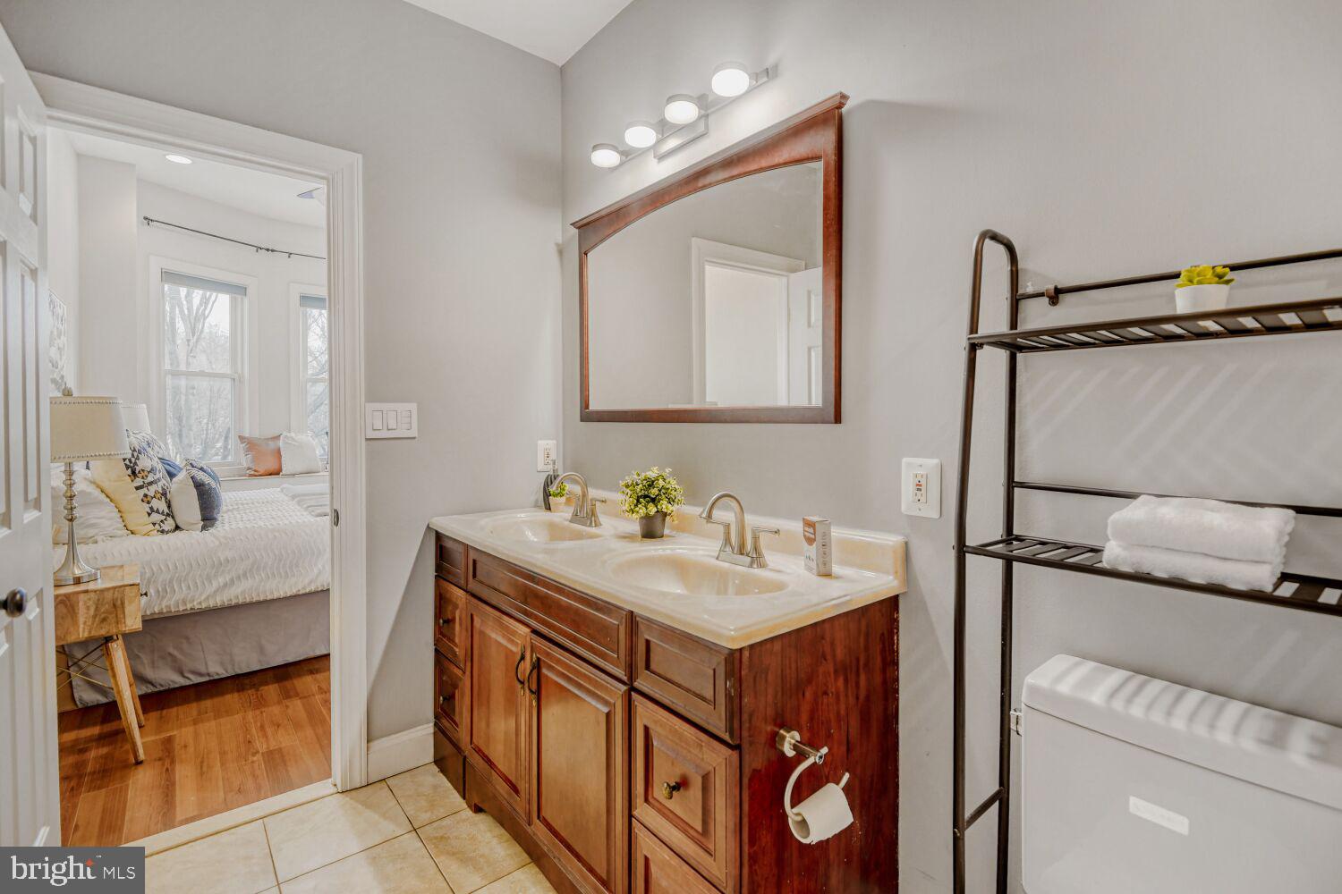 HAMPDEN HISTORIC DISTRICT - Residential