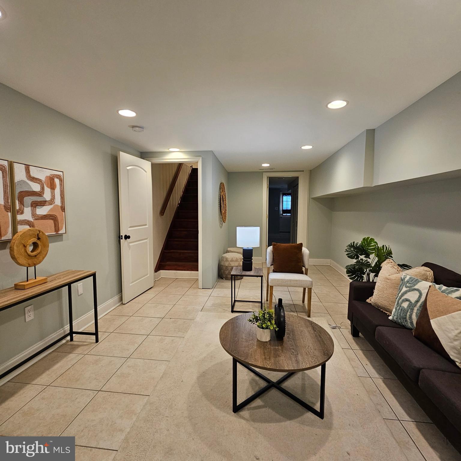 HAMPDEN HISTORIC DISTRICT - Residential