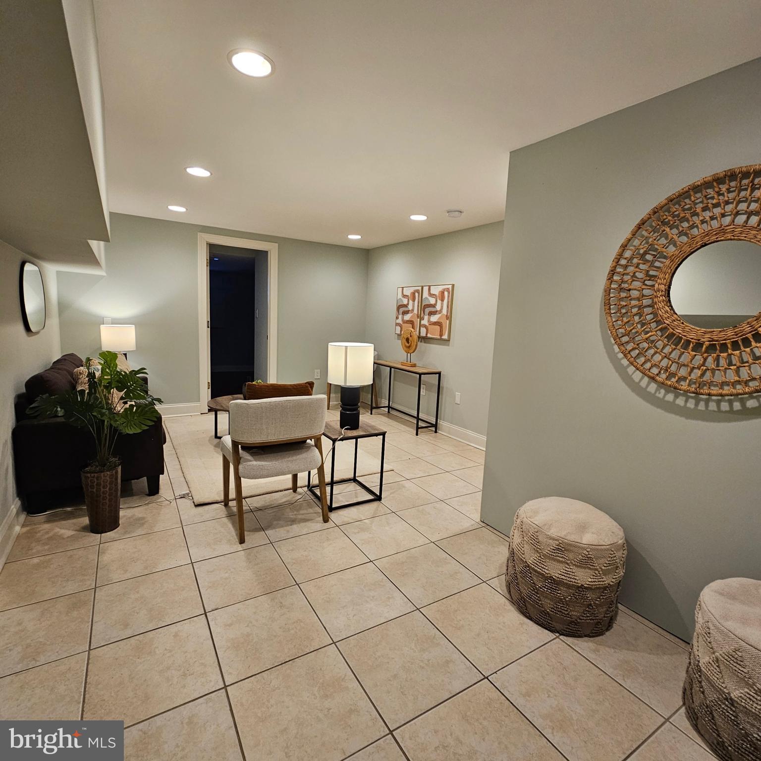 HAMPDEN HISTORIC DISTRICT - Residential