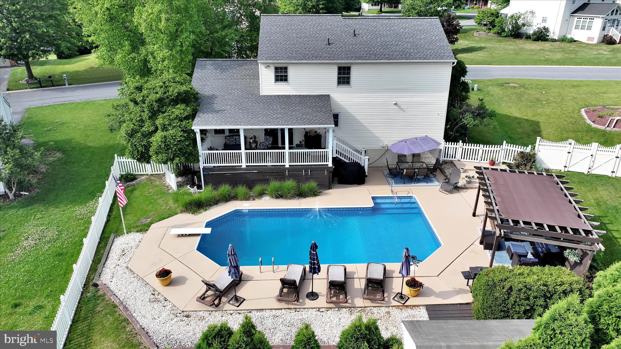 9 N BUTTERFLY DRIVE