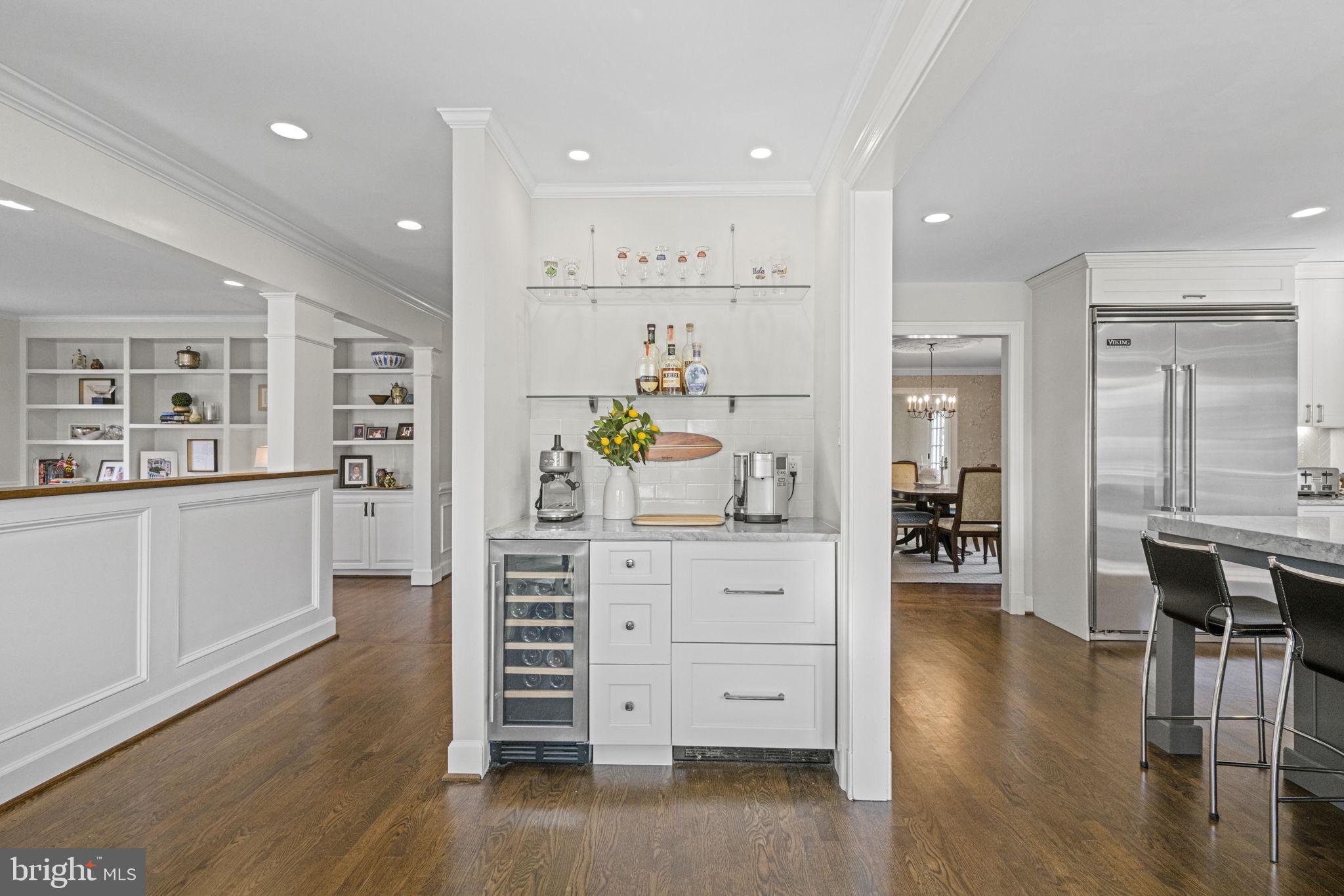 RIVER FALLS - Residential