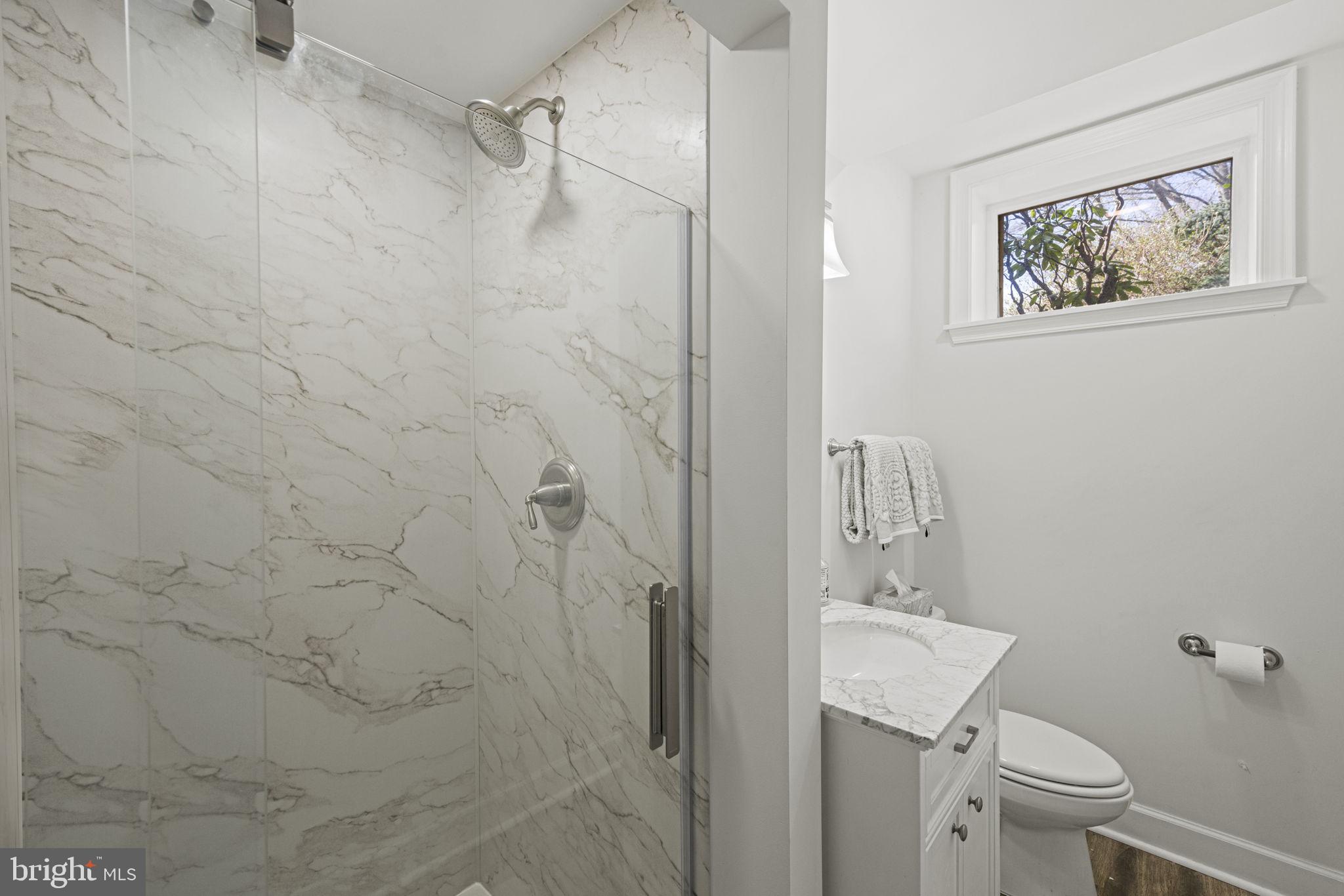 RIVER FALLS - Residential