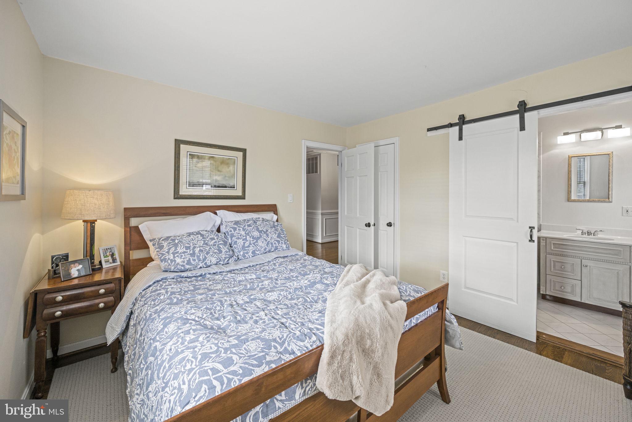 RIVER FALLS - Residential