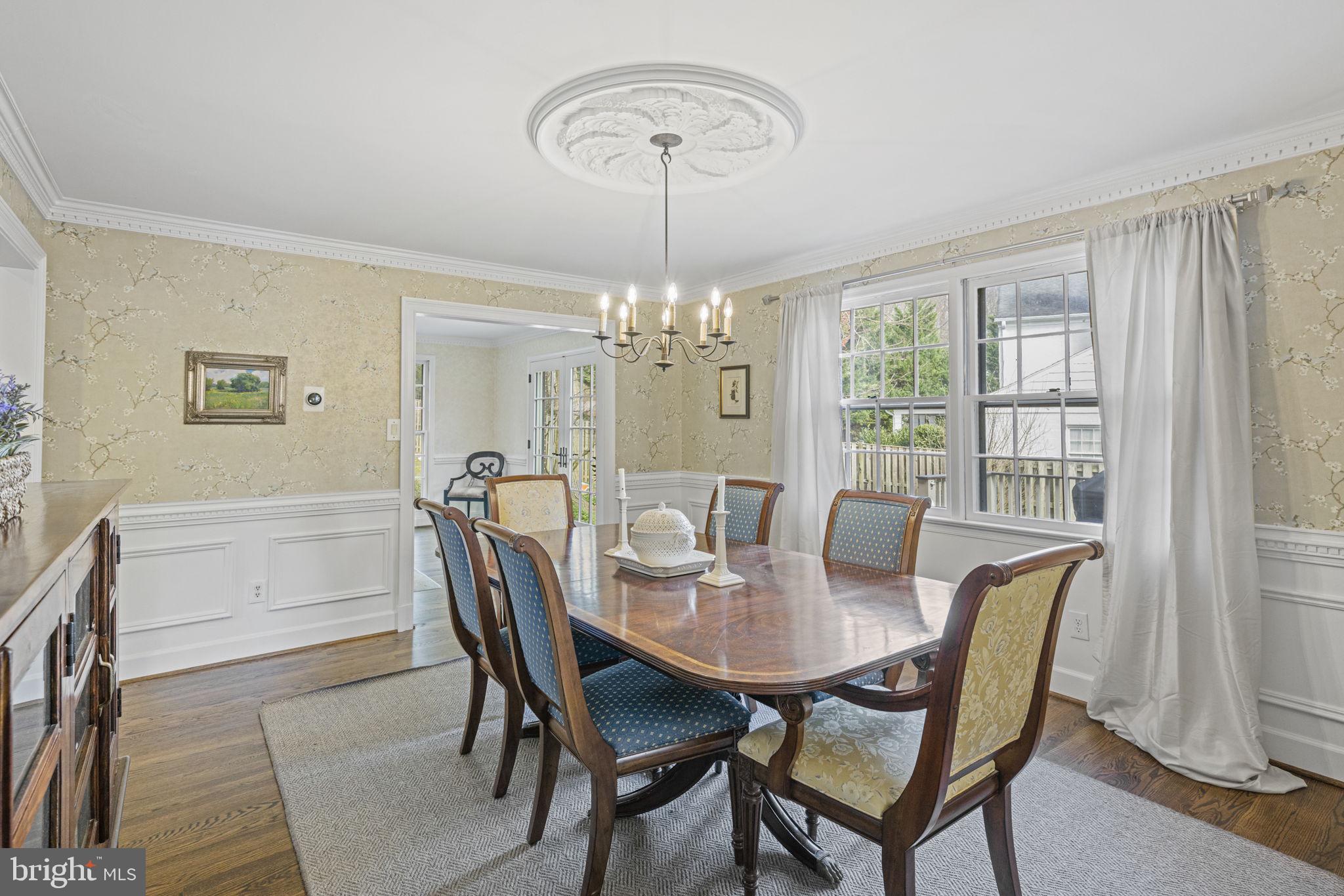 RIVER FALLS - Residential