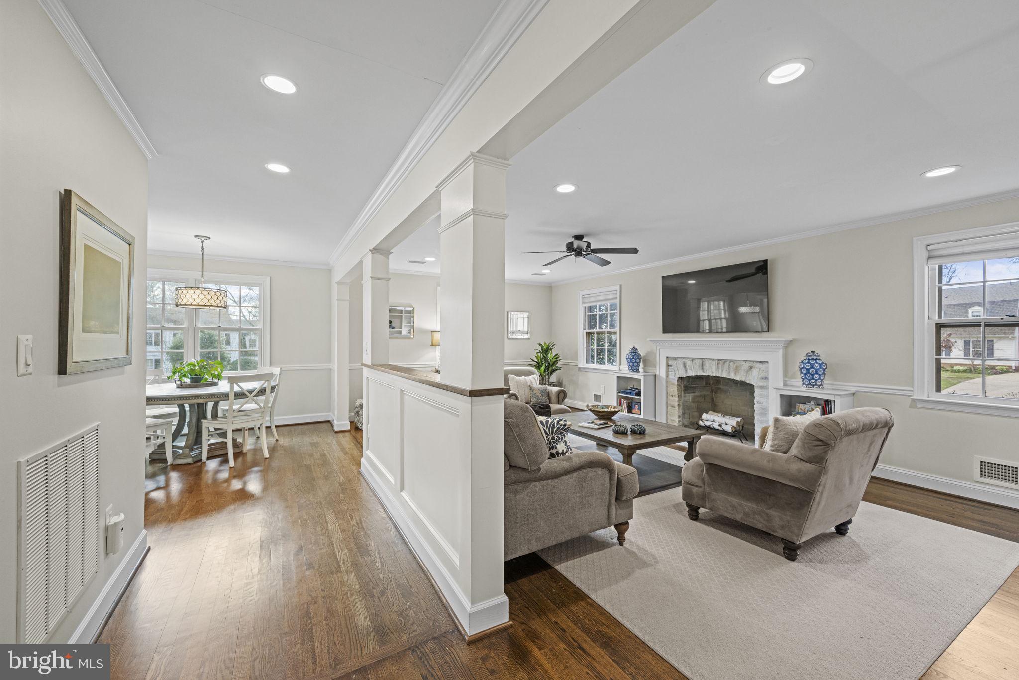 RIVER FALLS - Residential