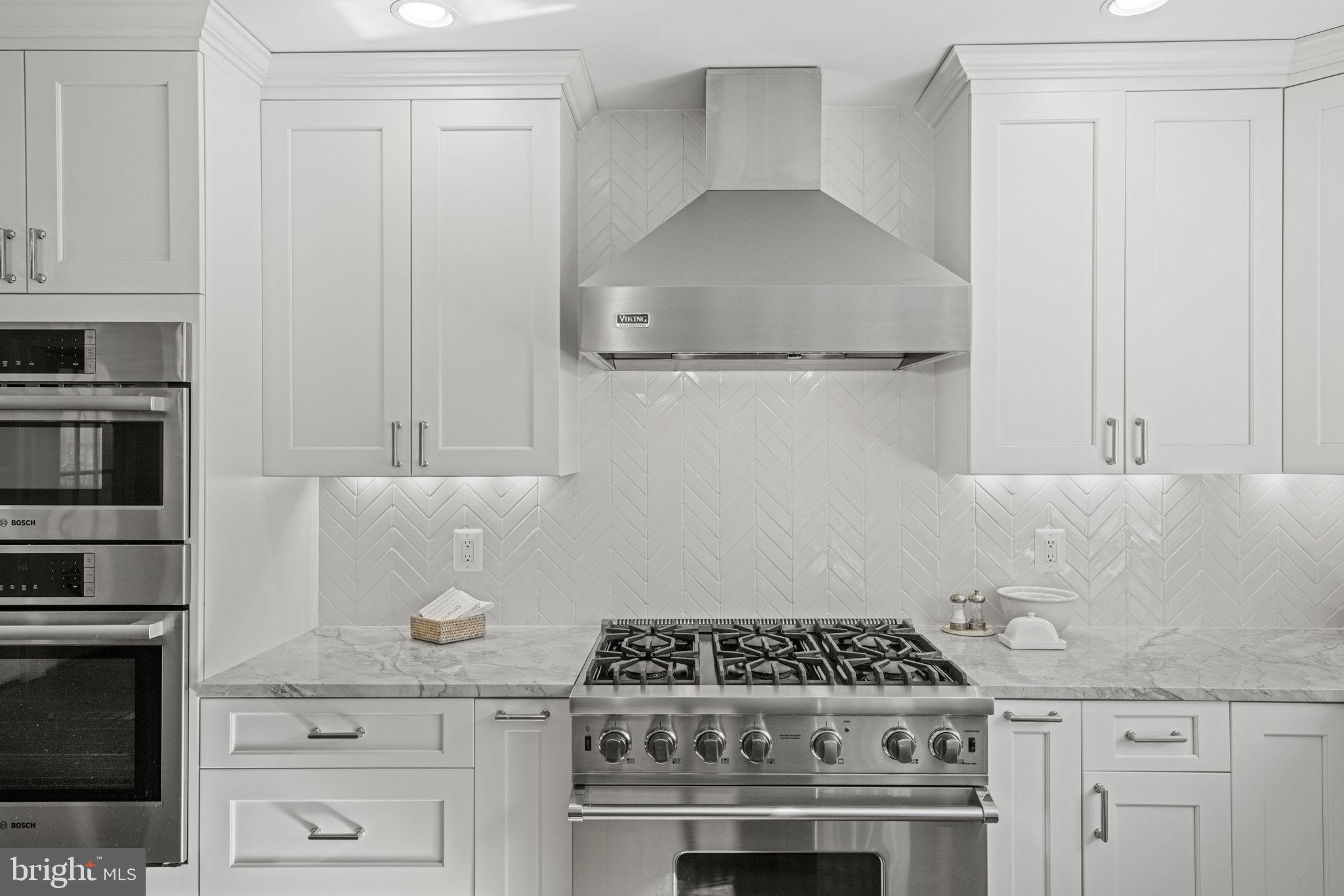 RIVER FALLS - Residential