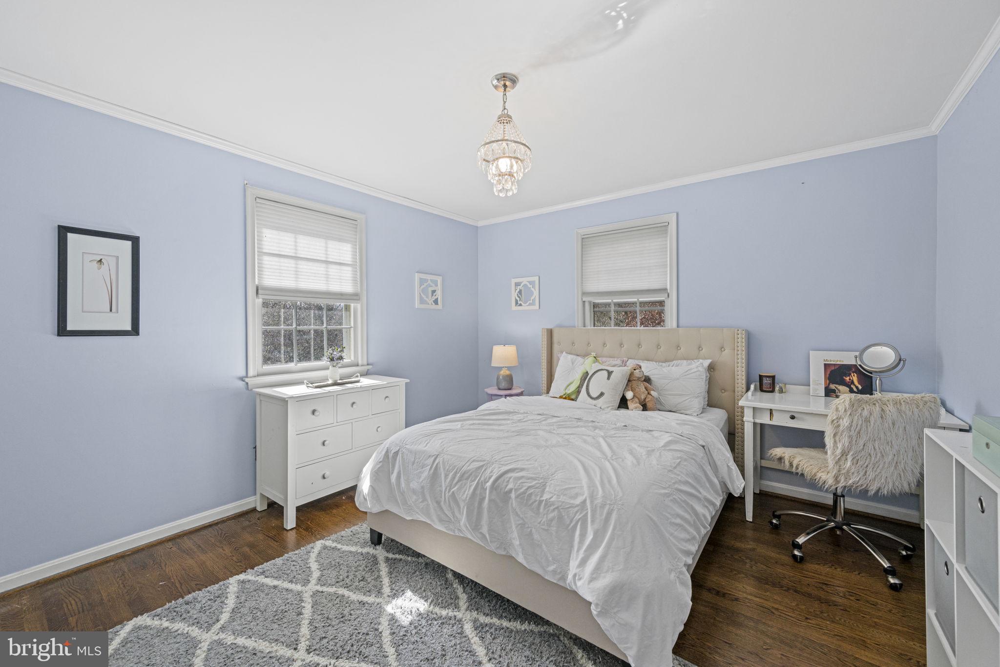 RIVER FALLS - Residential