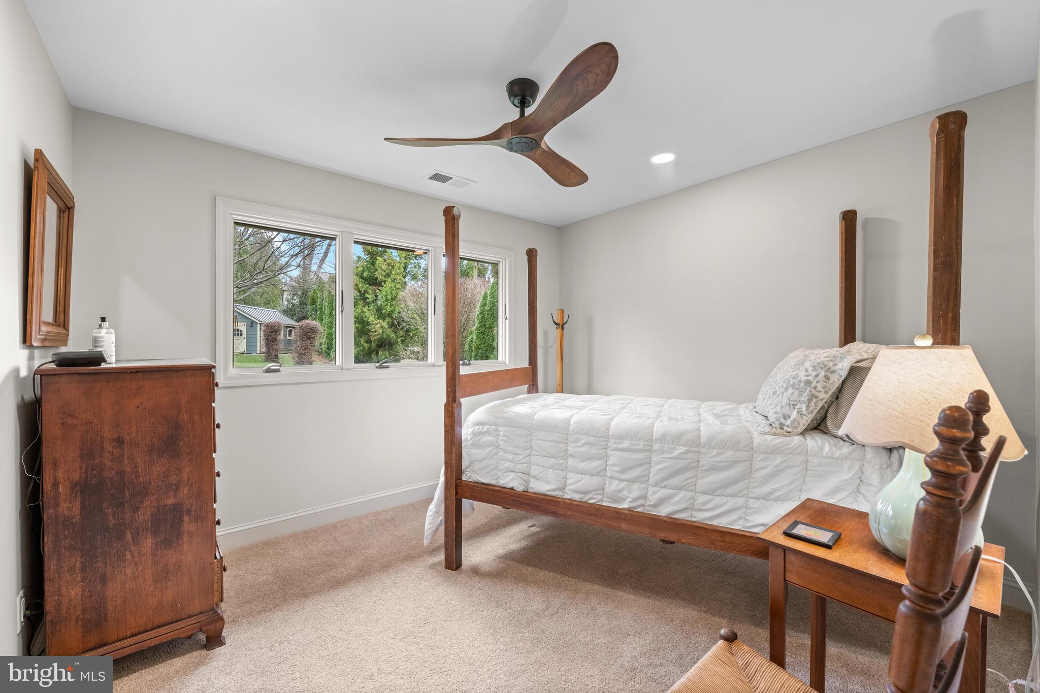 CENTREVILLE - Residential