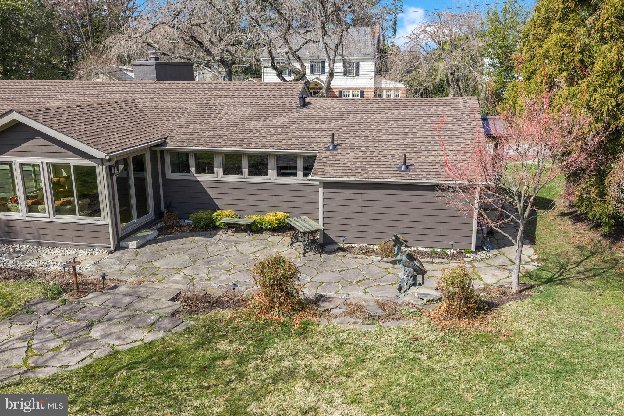 CENTREVILLE - Residential