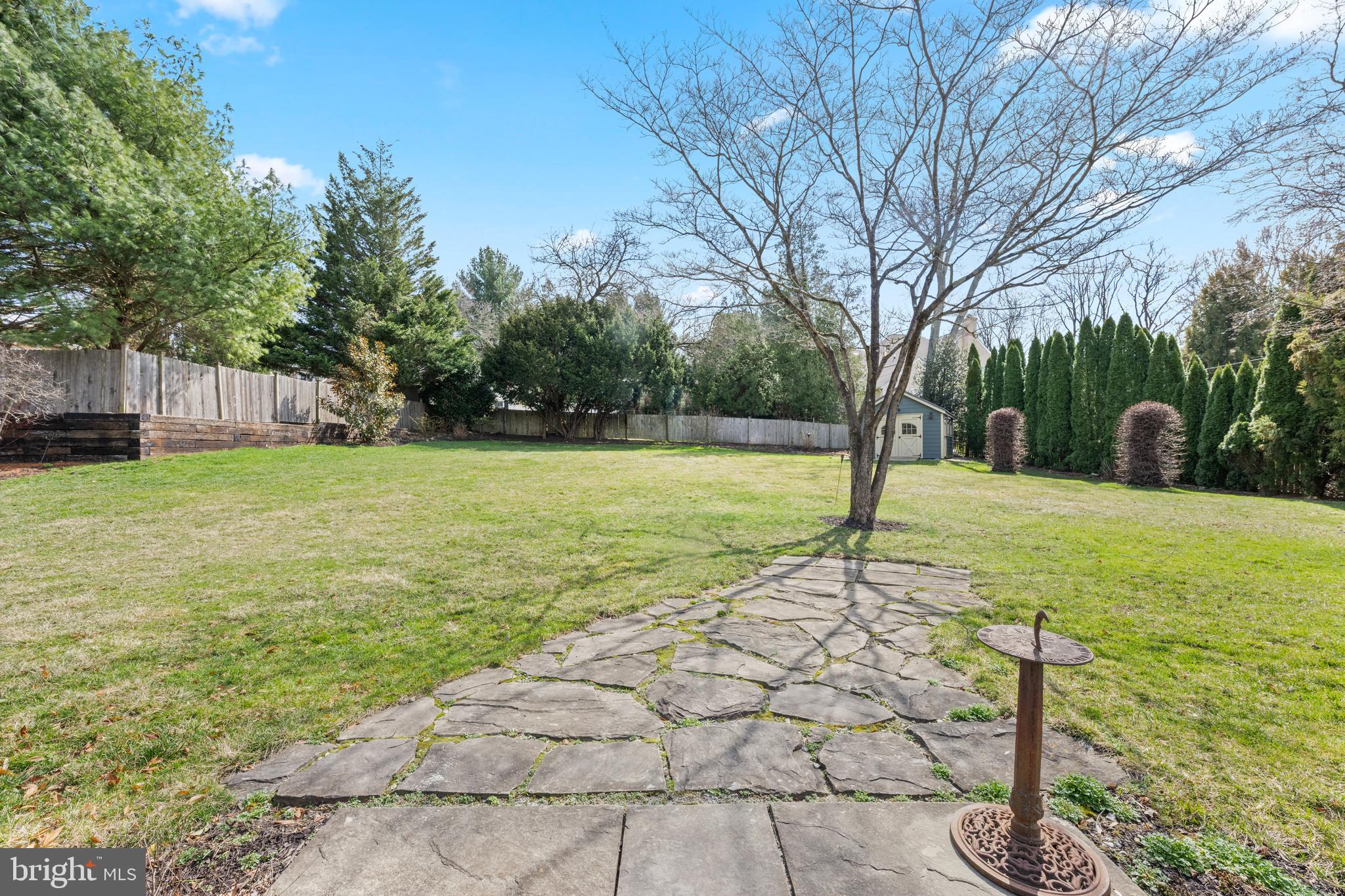 CENTREVILLE - Residential