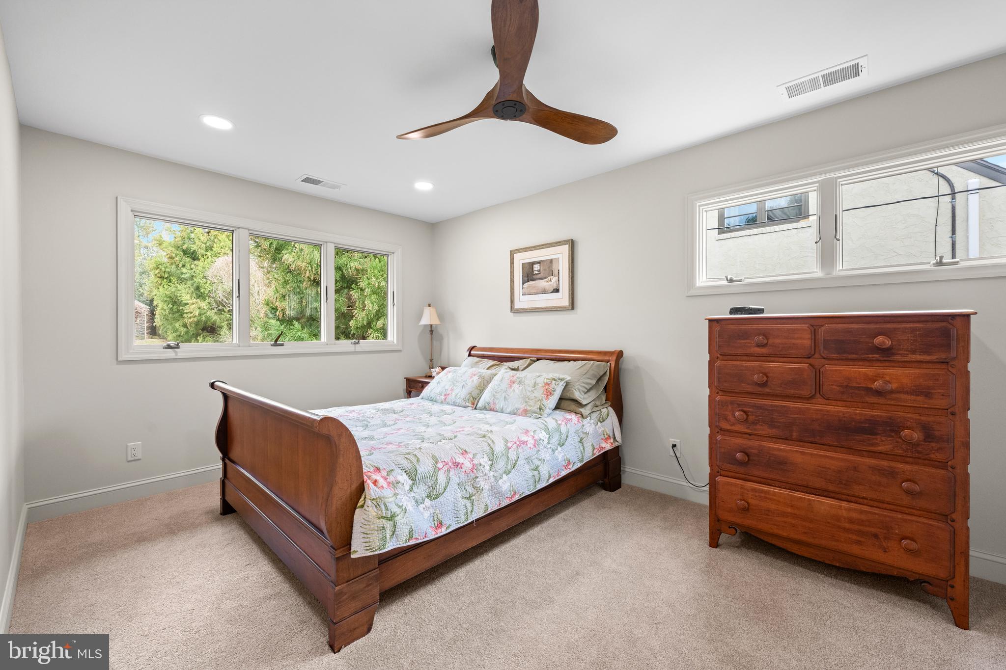 CENTREVILLE - Residential