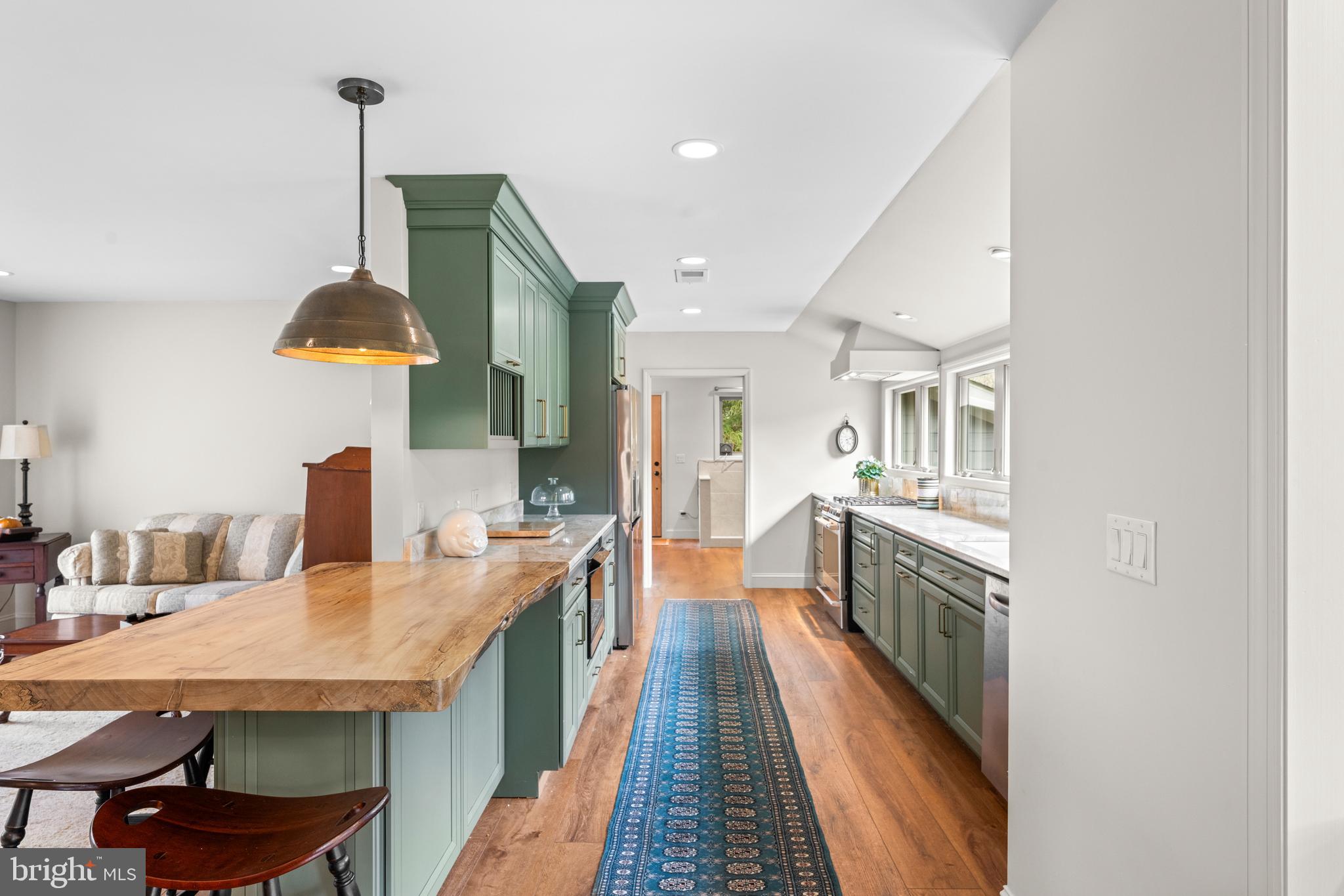 CENTREVILLE - Residential