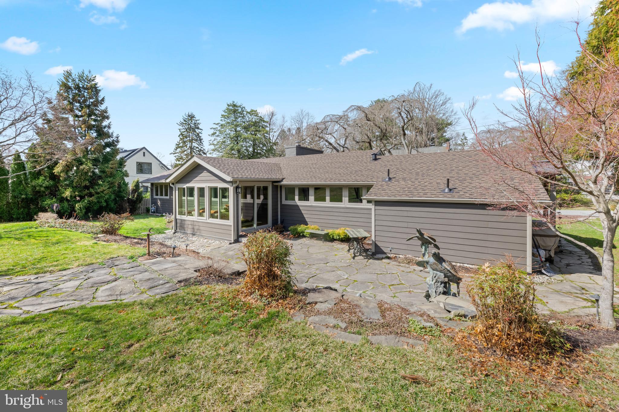 CENTREVILLE - Residential