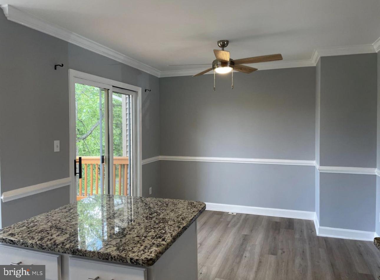 ASHBURN FARM - Residential Lease