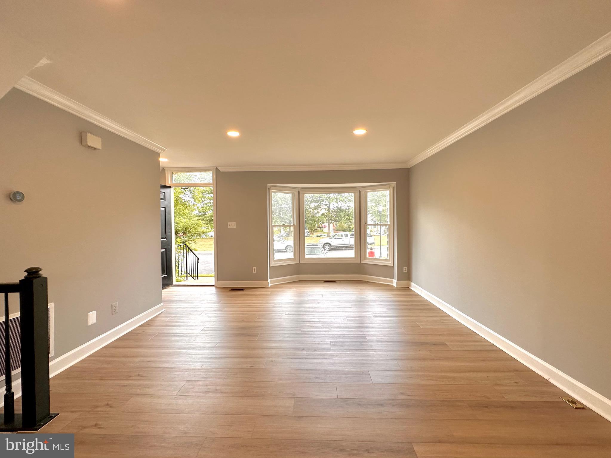 ASHBURN FARM - Residential Lease