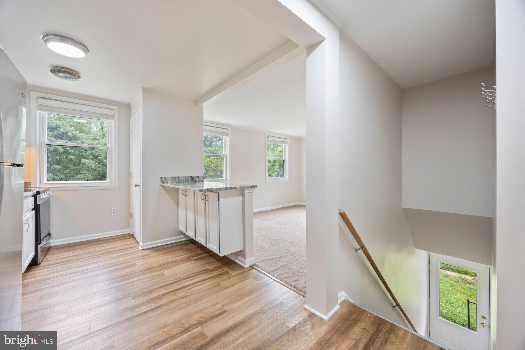 8 LAUREL HILL ROAD A