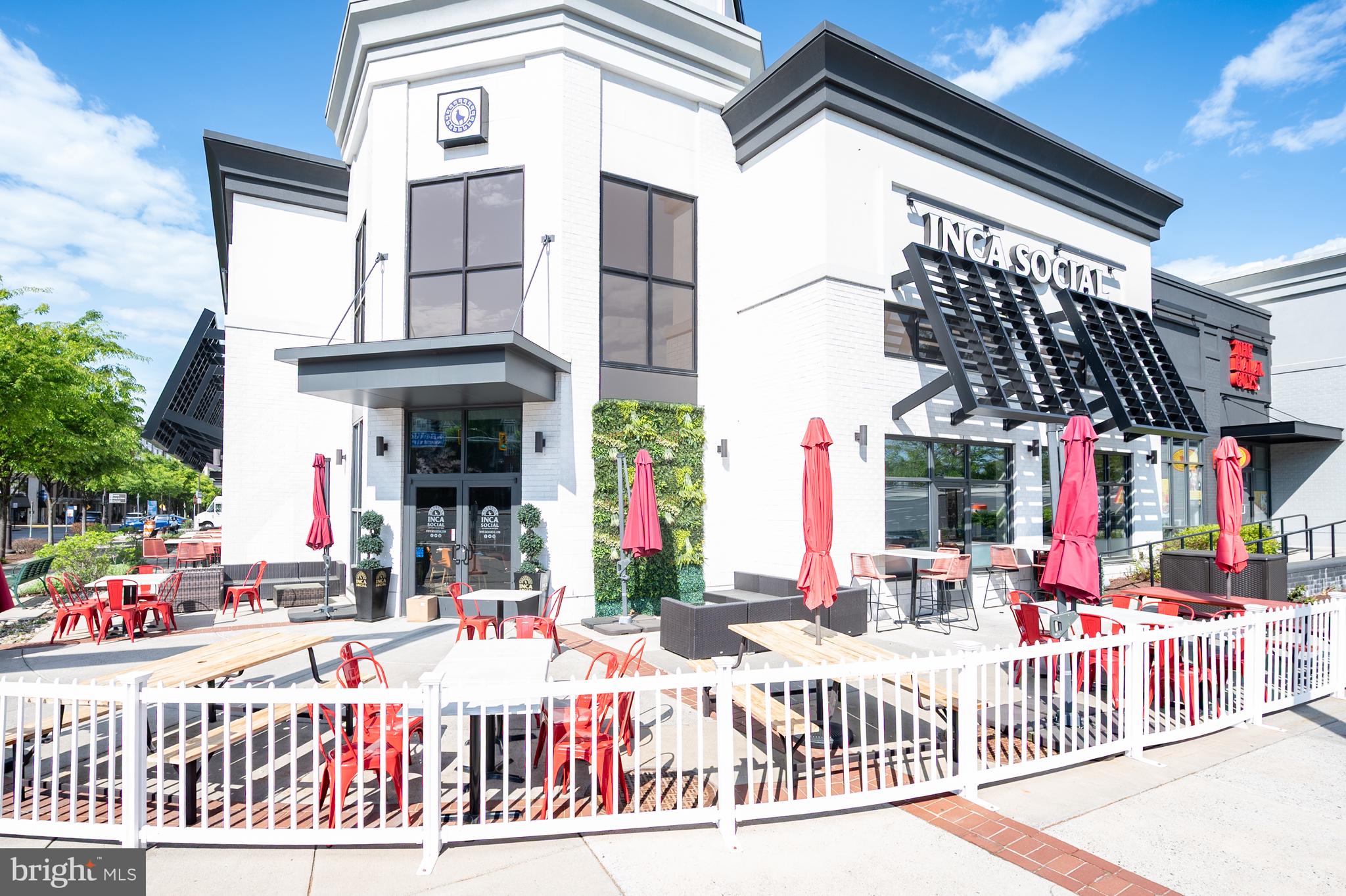 WESTBRIAR PLAZA - Residential