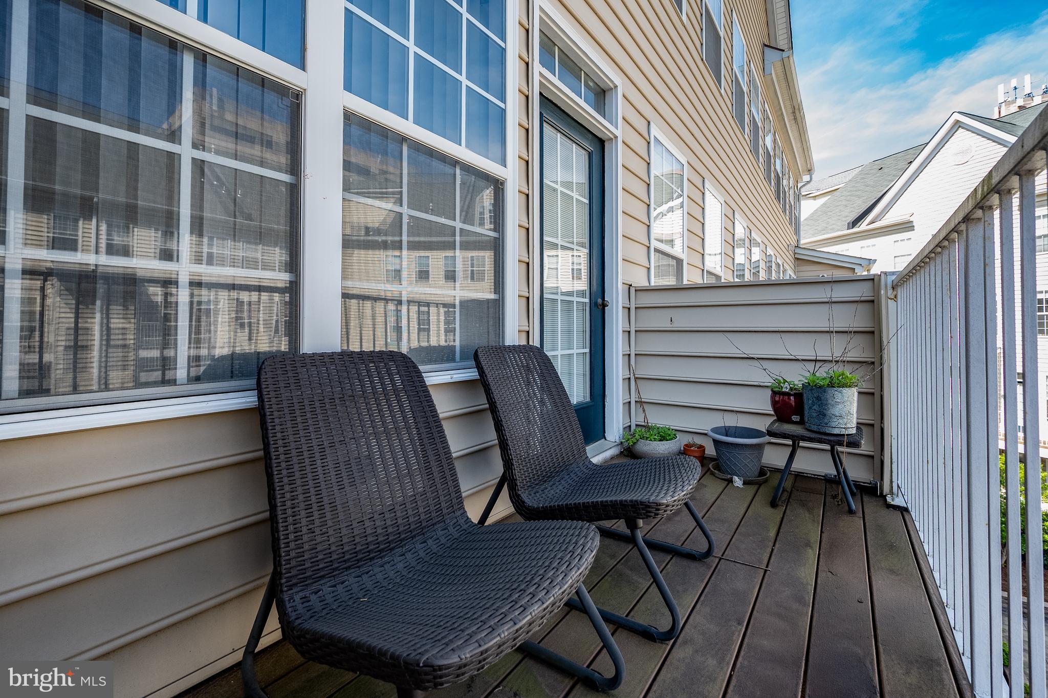 WESTBRIAR PLAZA - Residential