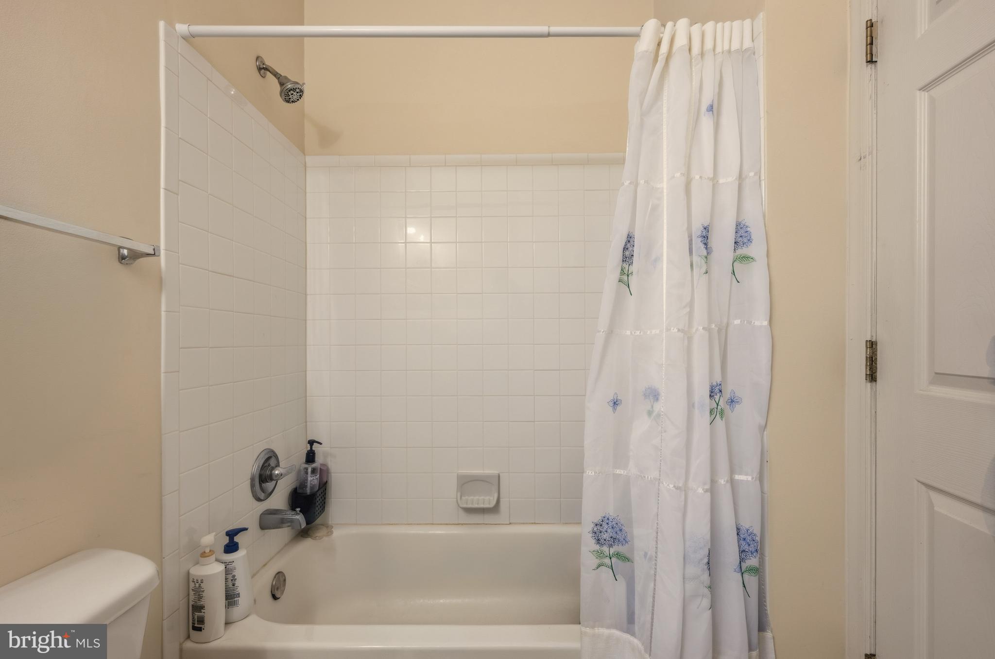 WESTBRIAR PLAZA - Residential