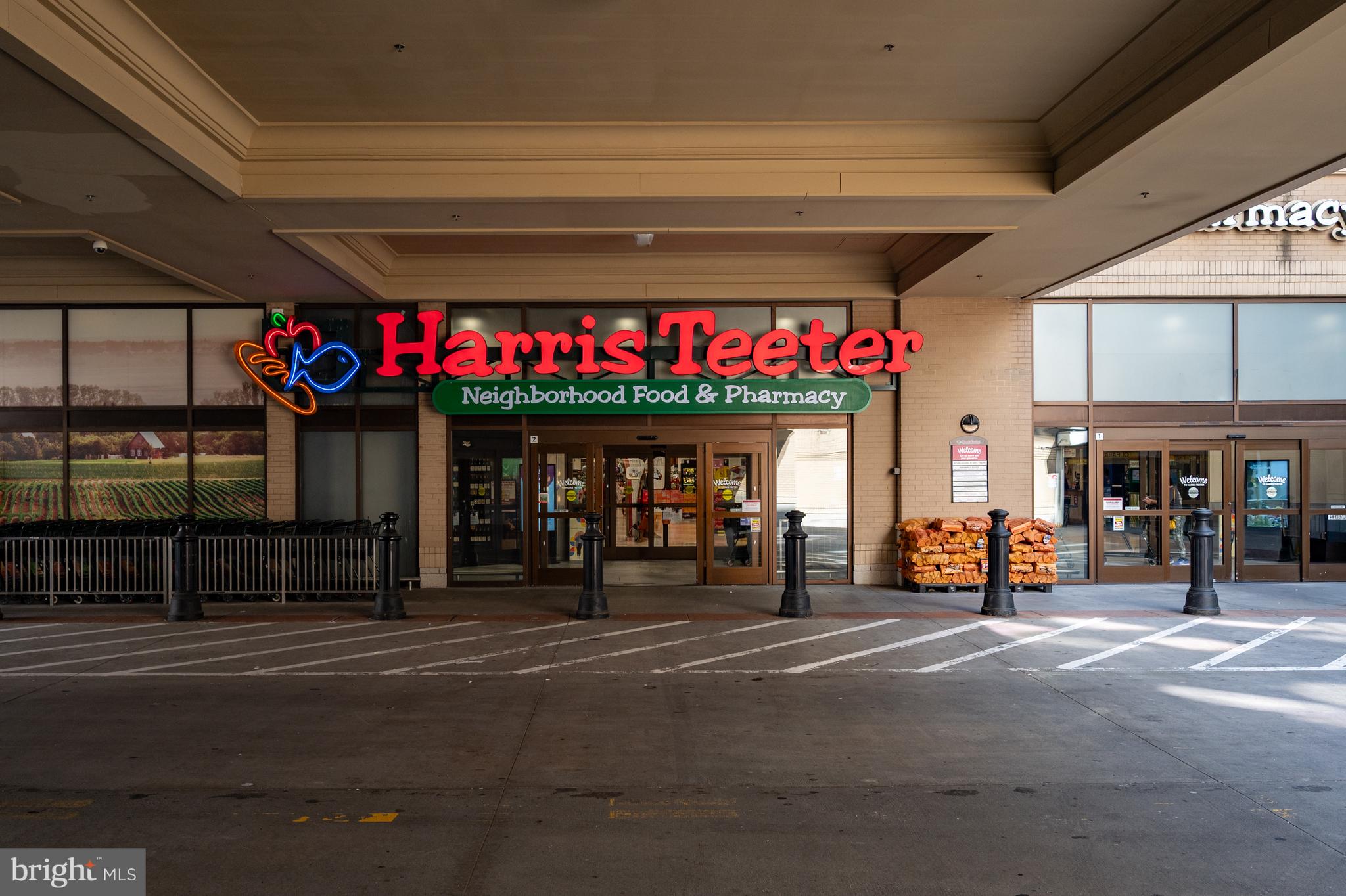 WESTBRIAR PLAZA - Residential