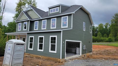135 FAIRVIEW DR MINERAL VA 23117