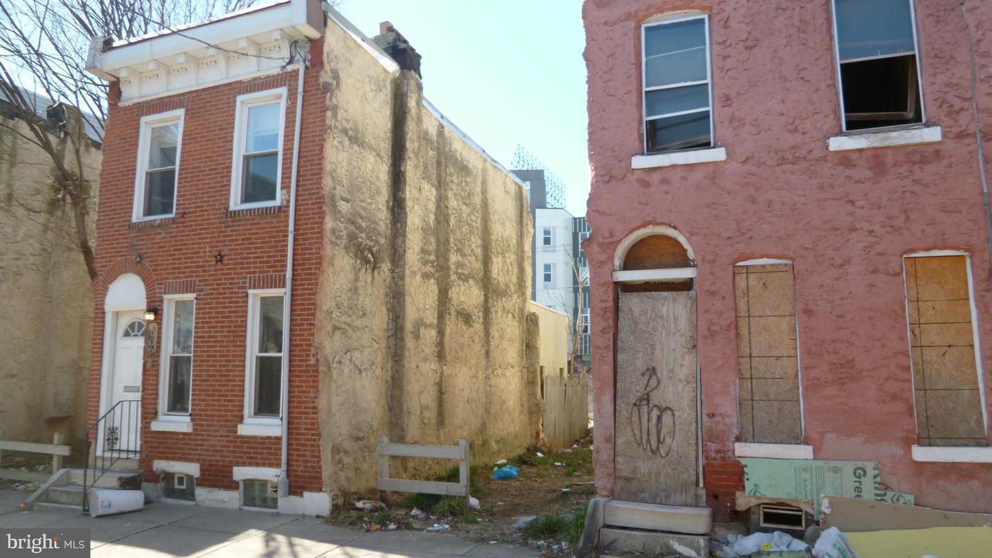 TEMPLE UNIVERSITY - Land