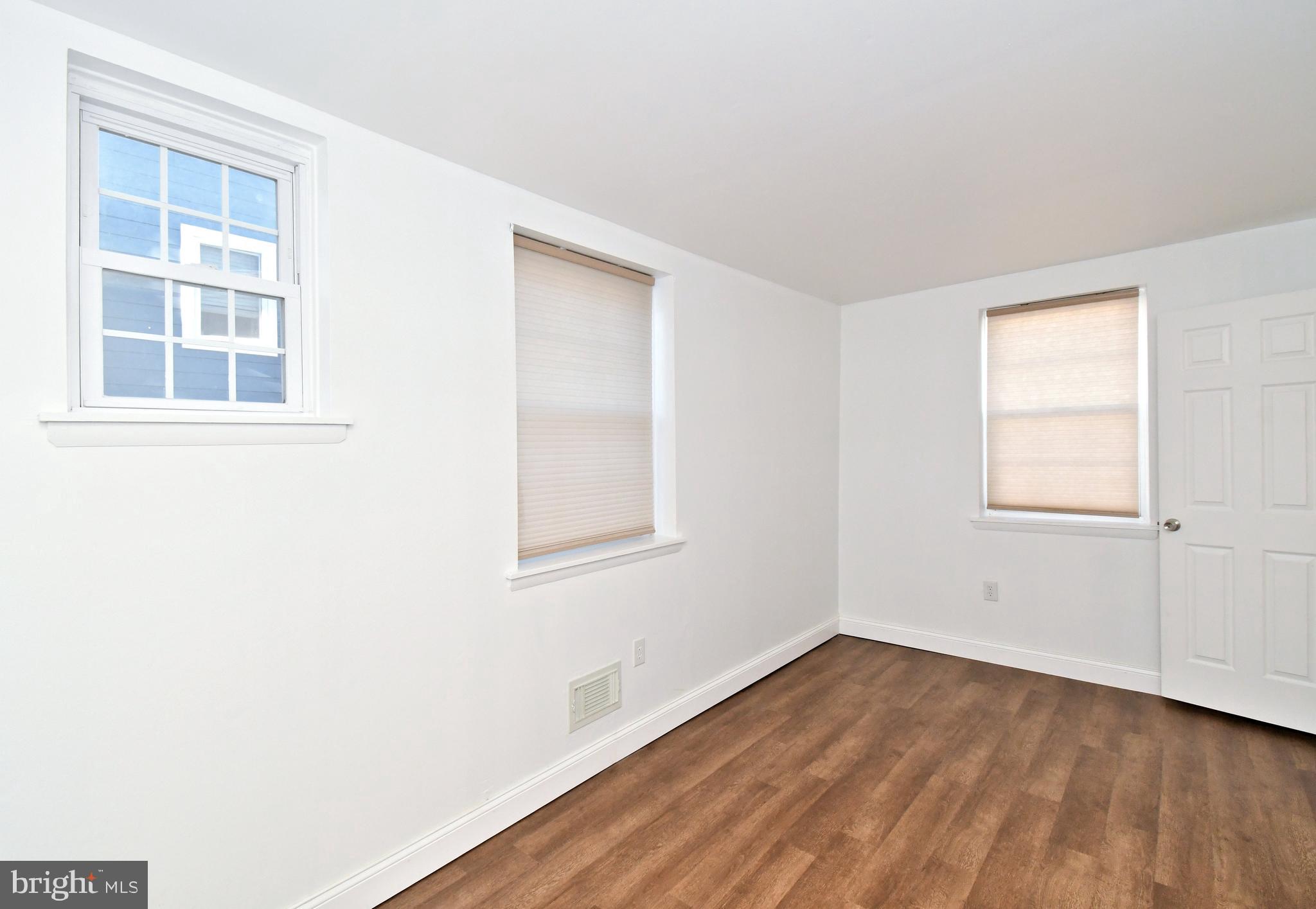 KREWSTOWN - Residential Lease