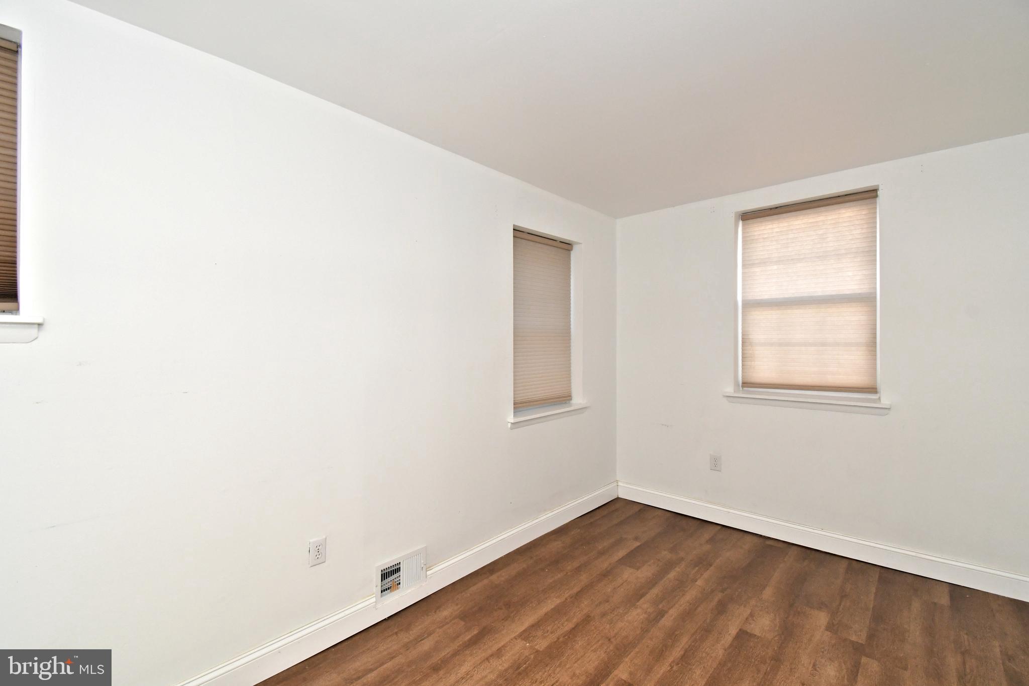 KREWSTOWN - Residential Lease