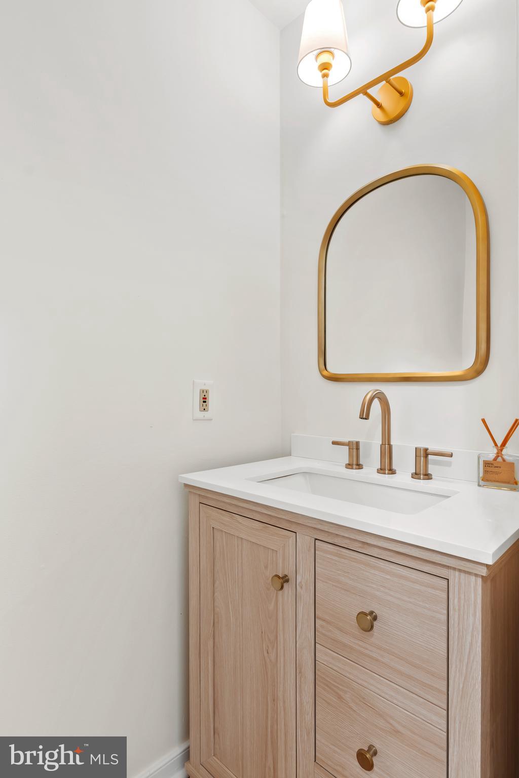 EDGEWOOD GREEN - Residential Lease