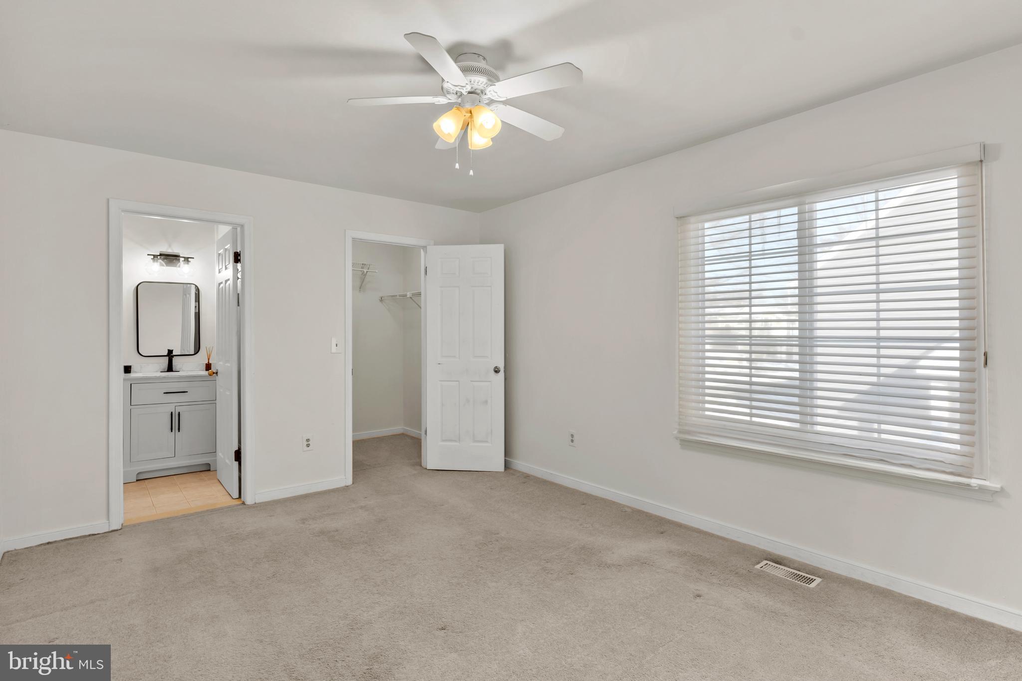 EDGEWOOD GREEN - Residential Lease