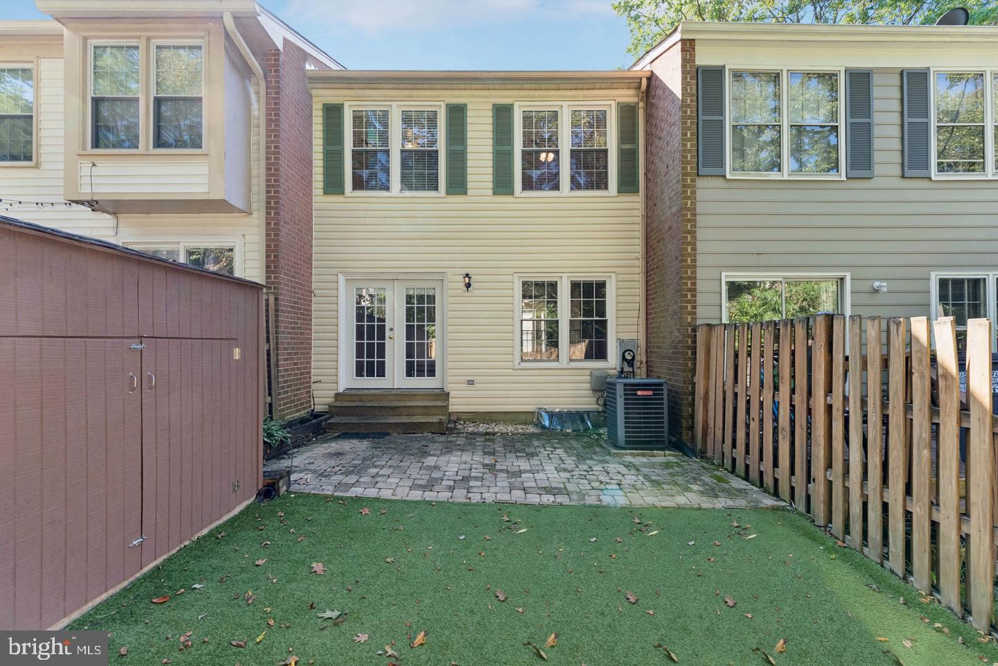 LAKE RIDGE - Residential Lease