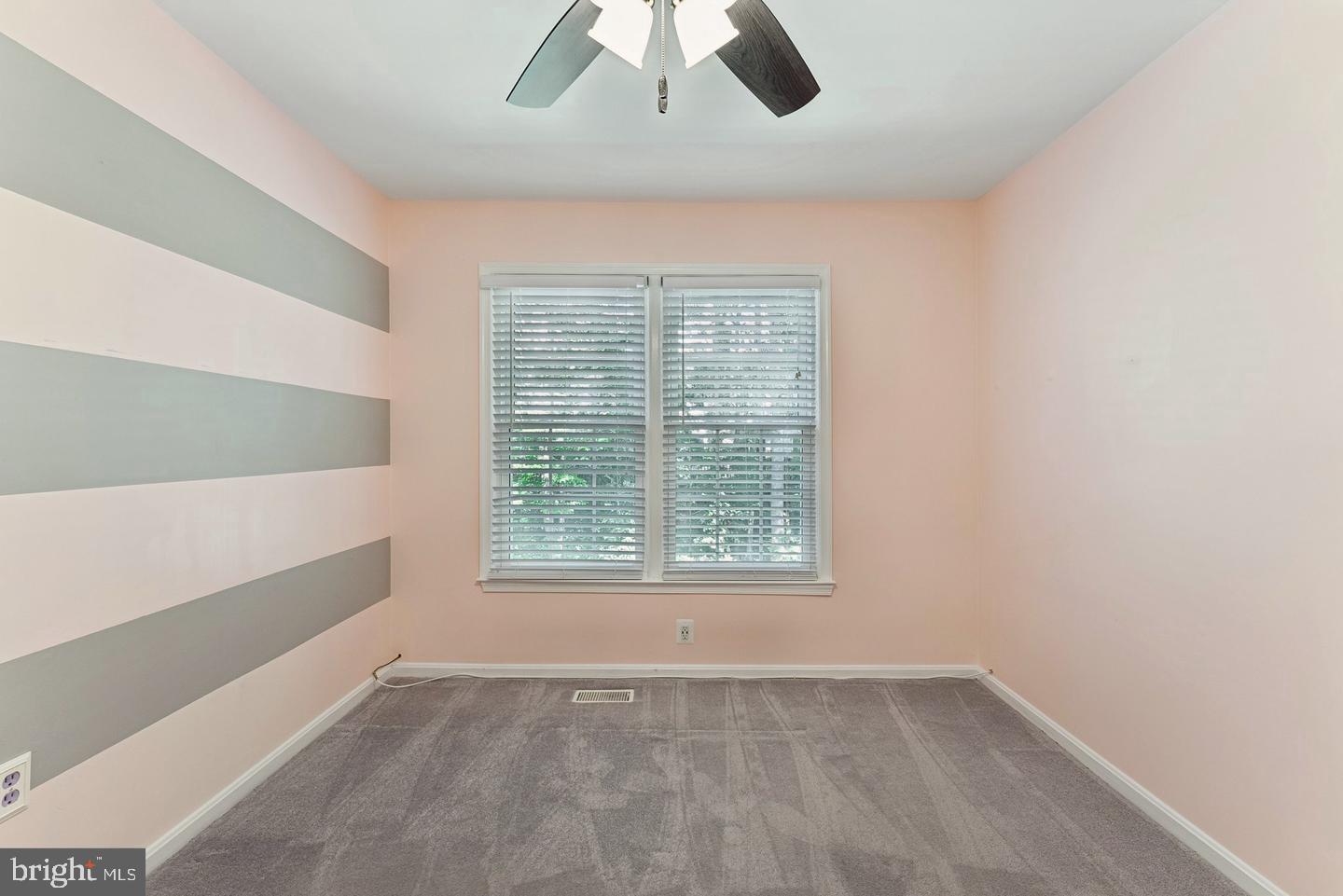 LAKE RIDGE - Residential Lease