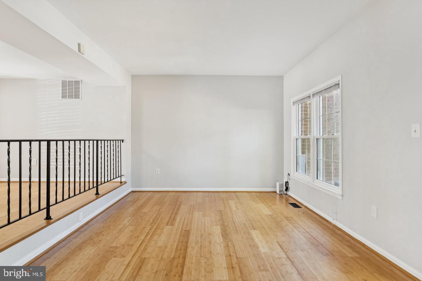 LAKE RIDGE - Residential Lease