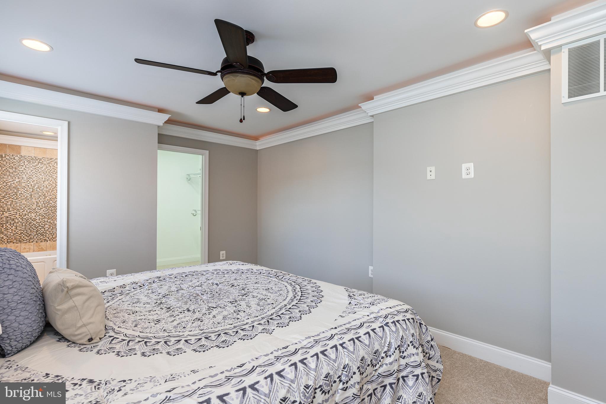 FELLS POINT HISTORIC DISTRICT - Residential