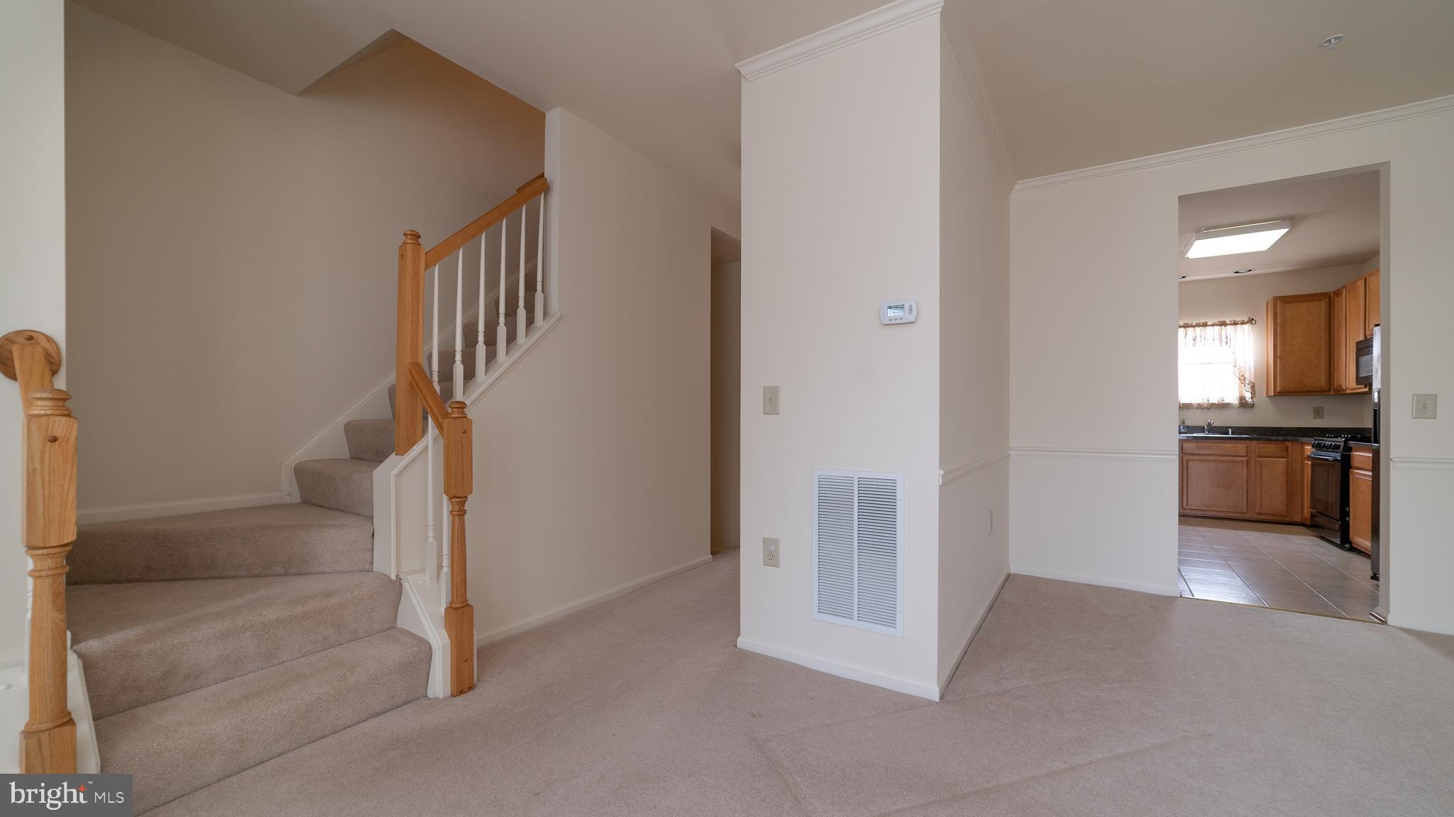 THE KNOLLS/CROFTON VILLAGE - Residential