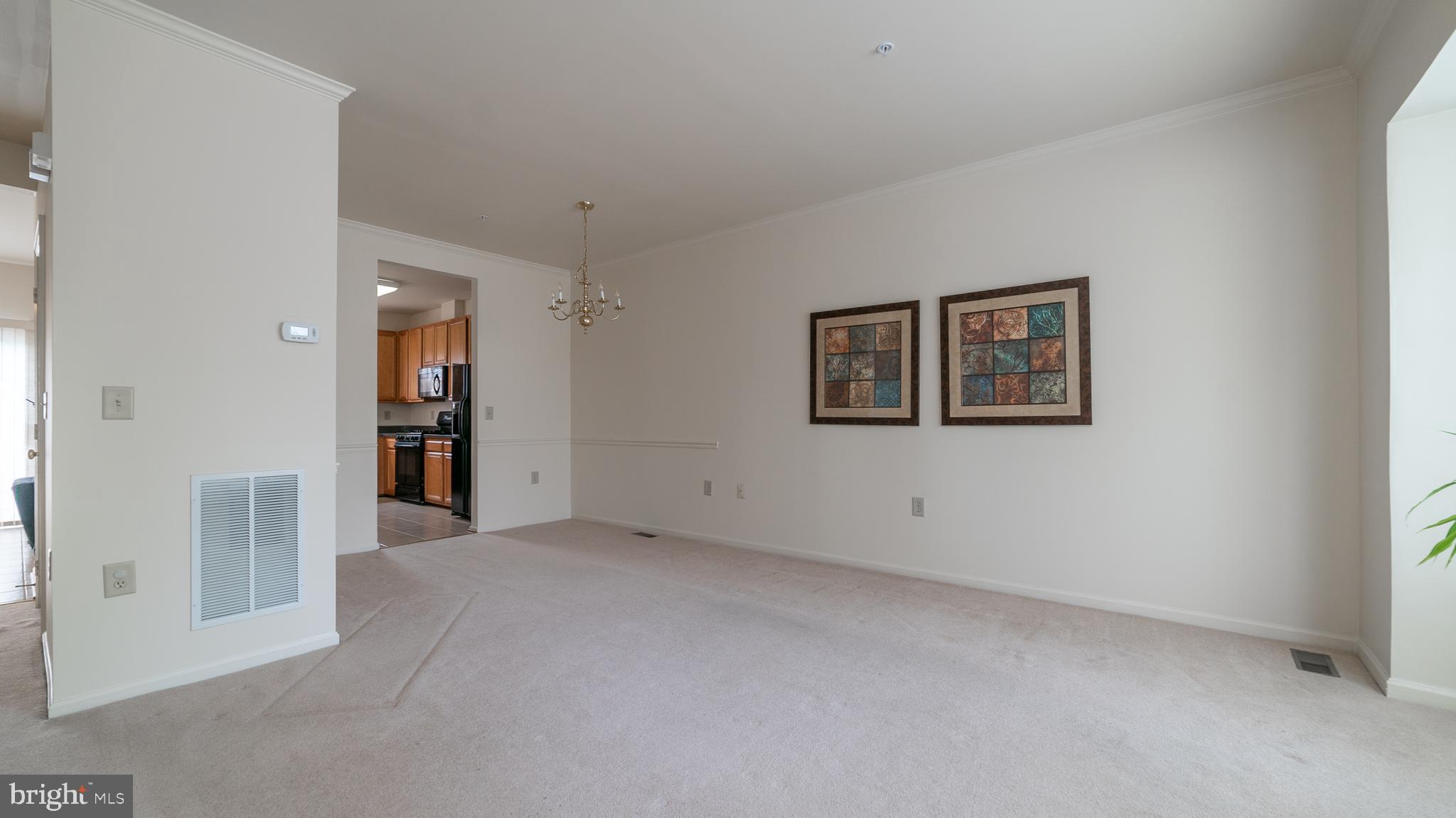 THE KNOLLS/CROFTON VILLAGE - Residential