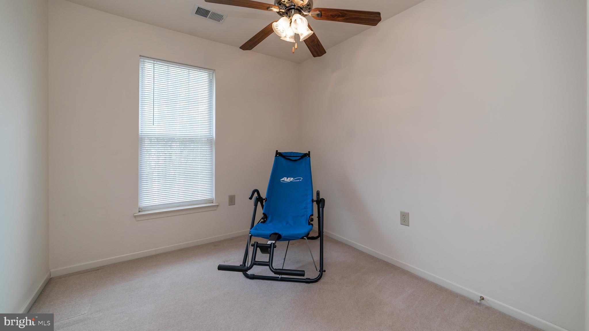 THE KNOLLS/CROFTON VILLAGE - Residential