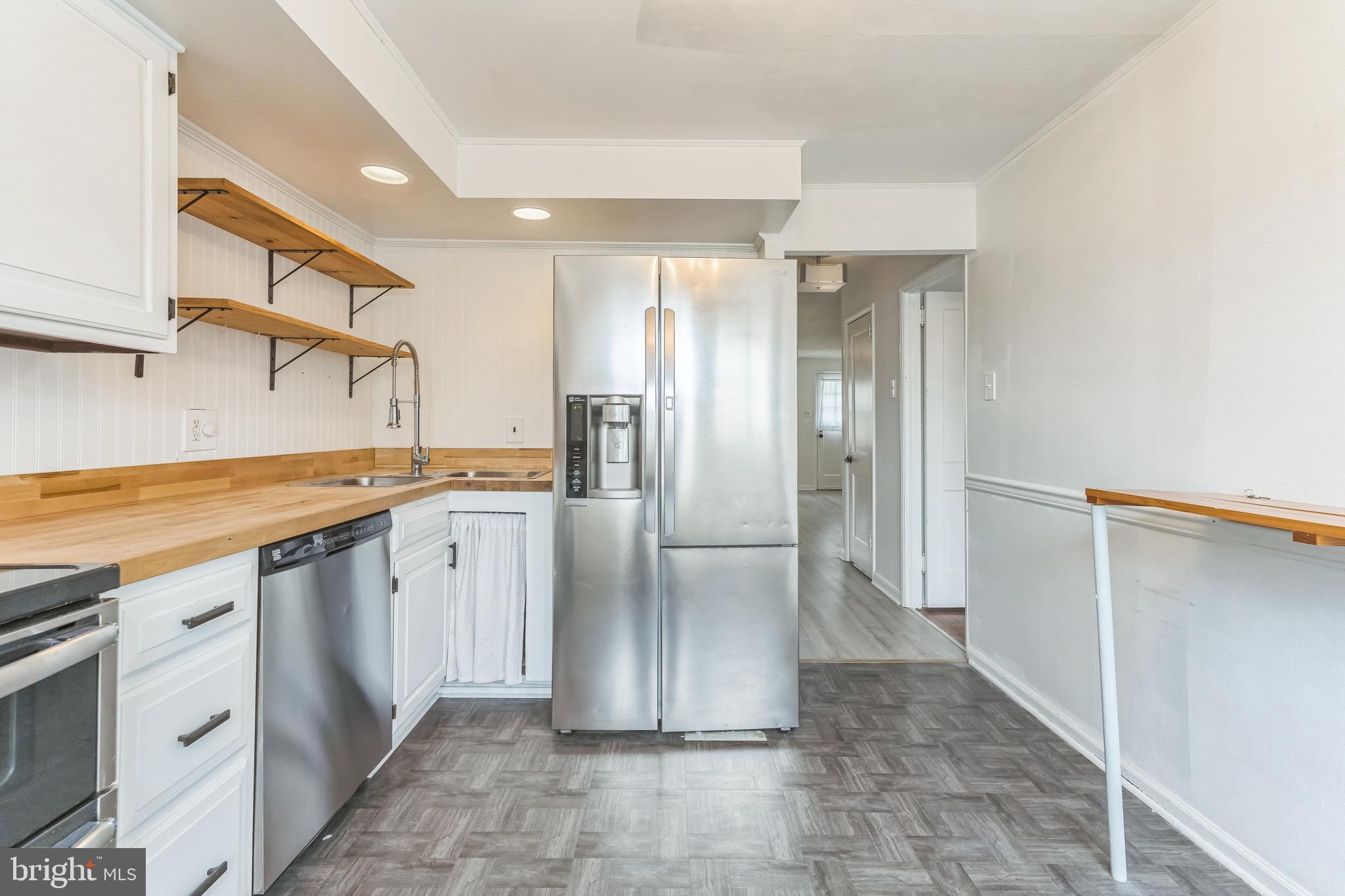 WOODLAWN - Residential