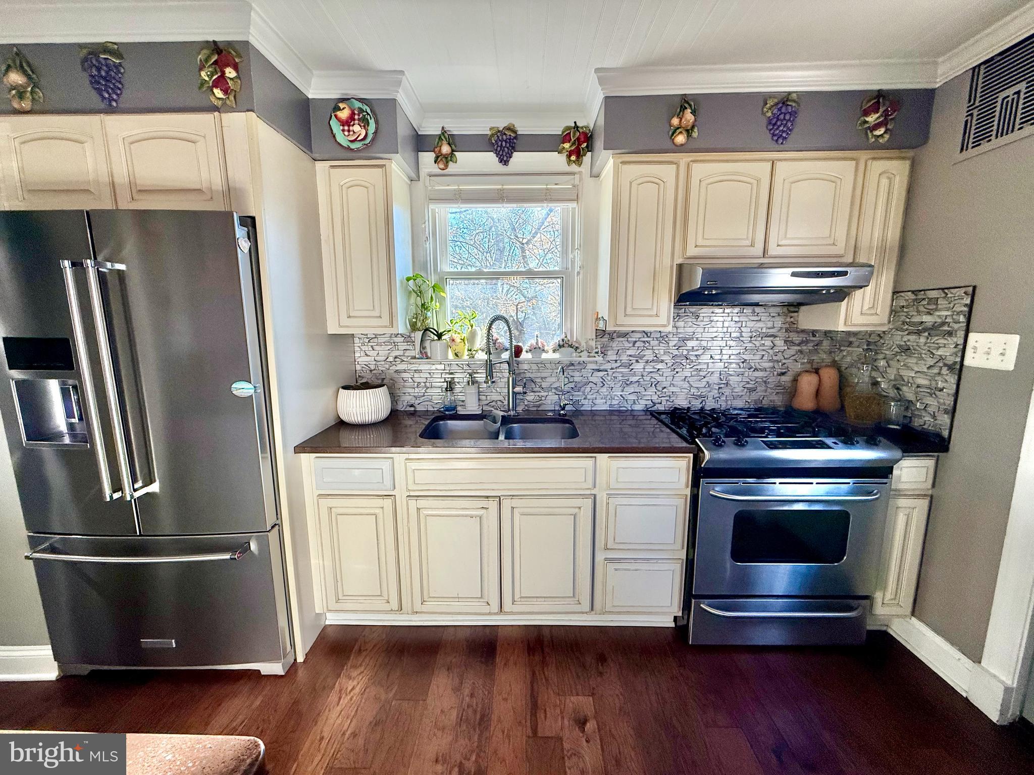 GLEN BURNIE - Residential