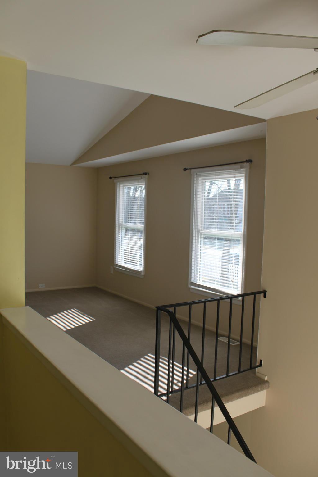 HILLSDALE - Residential