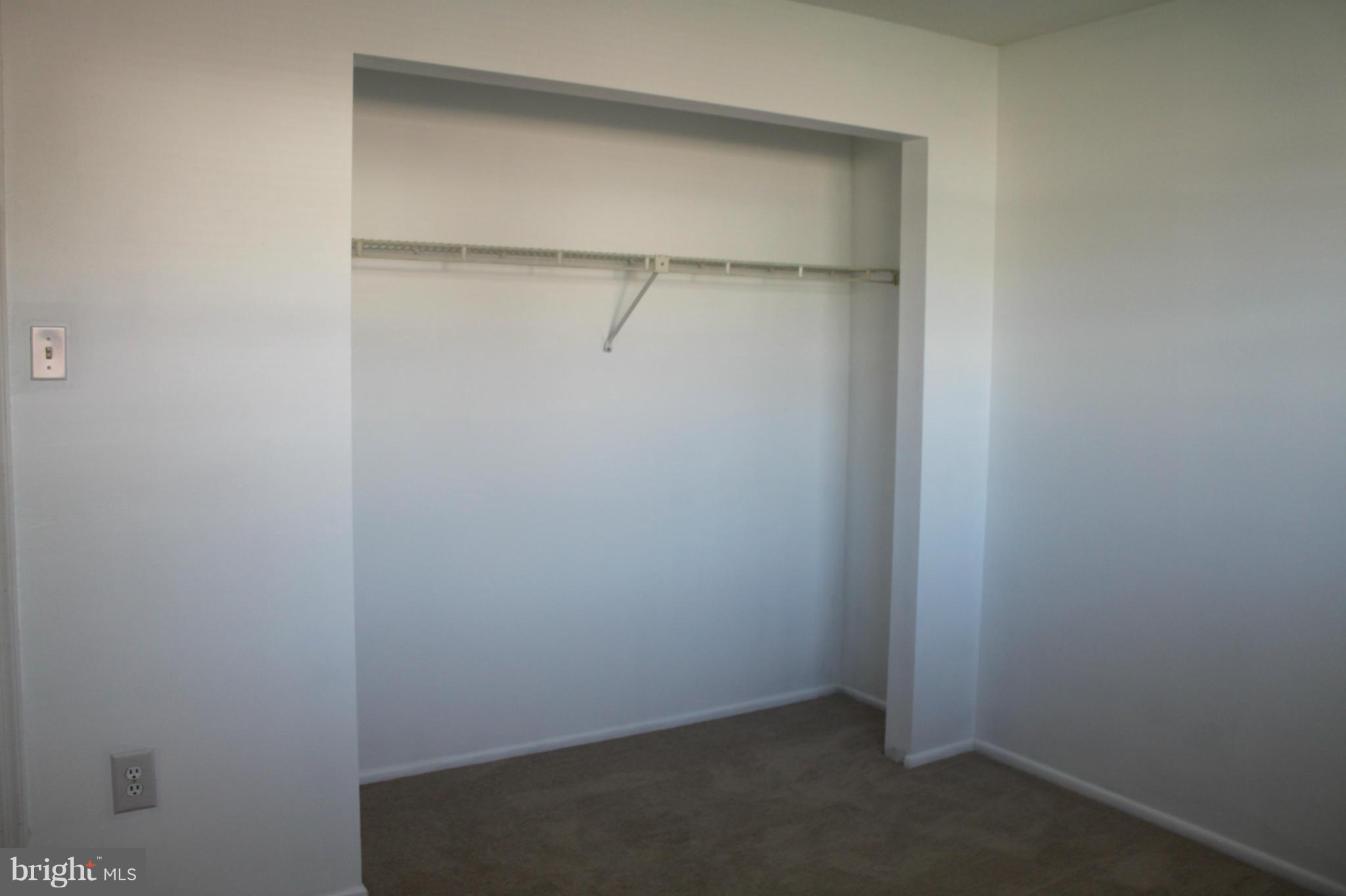 HILLSDALE - Residential