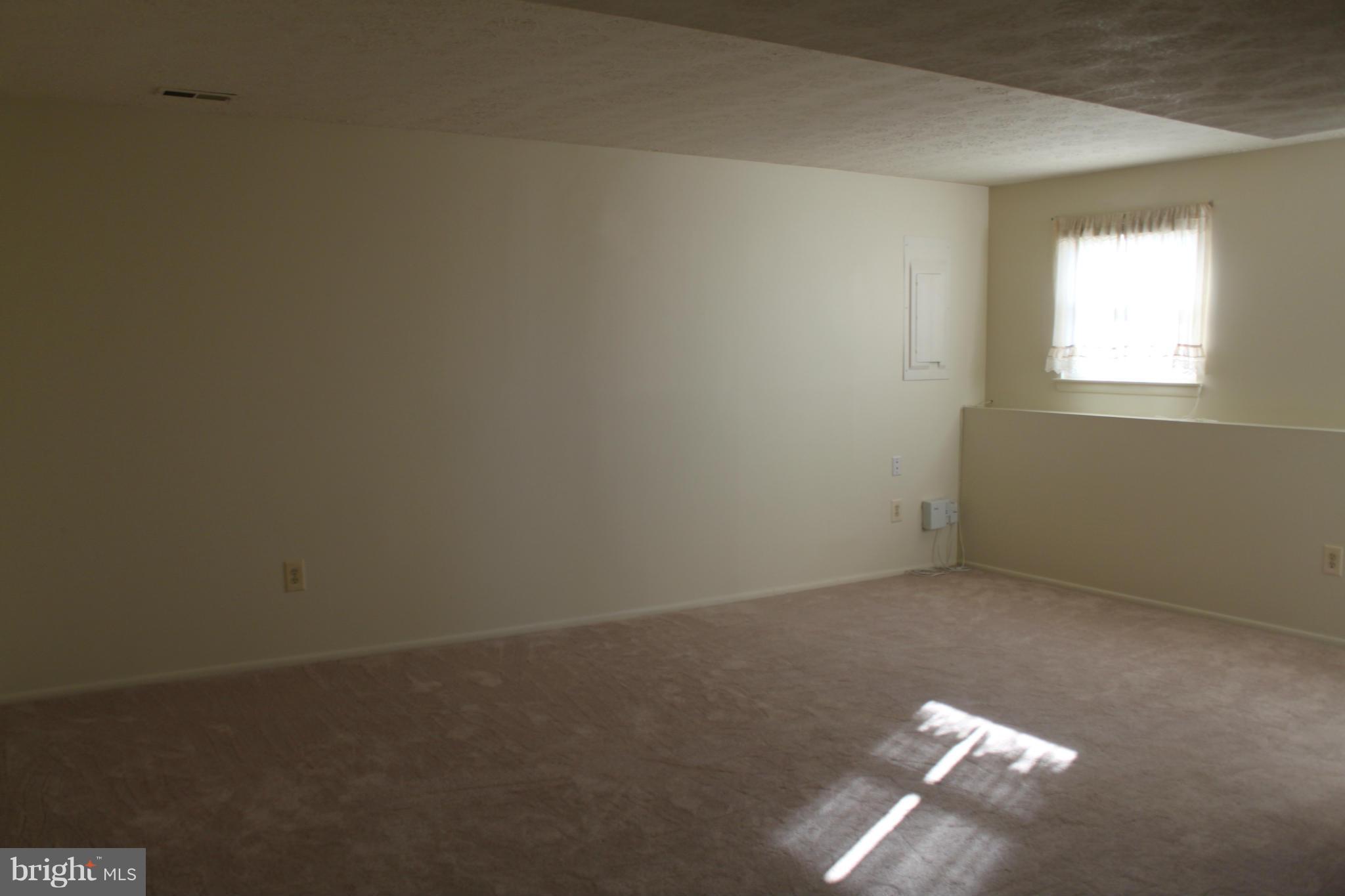 HILLSDALE - Residential