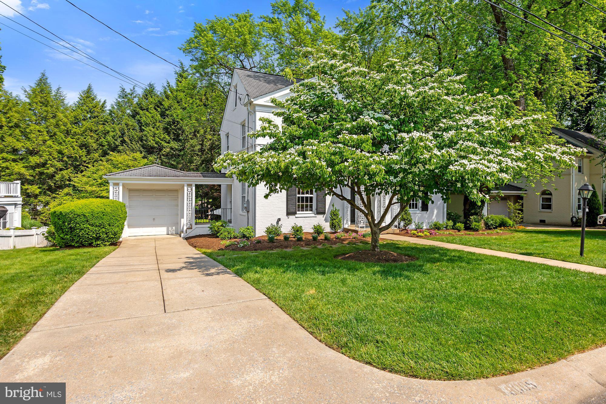 THE HAMLET - Residential