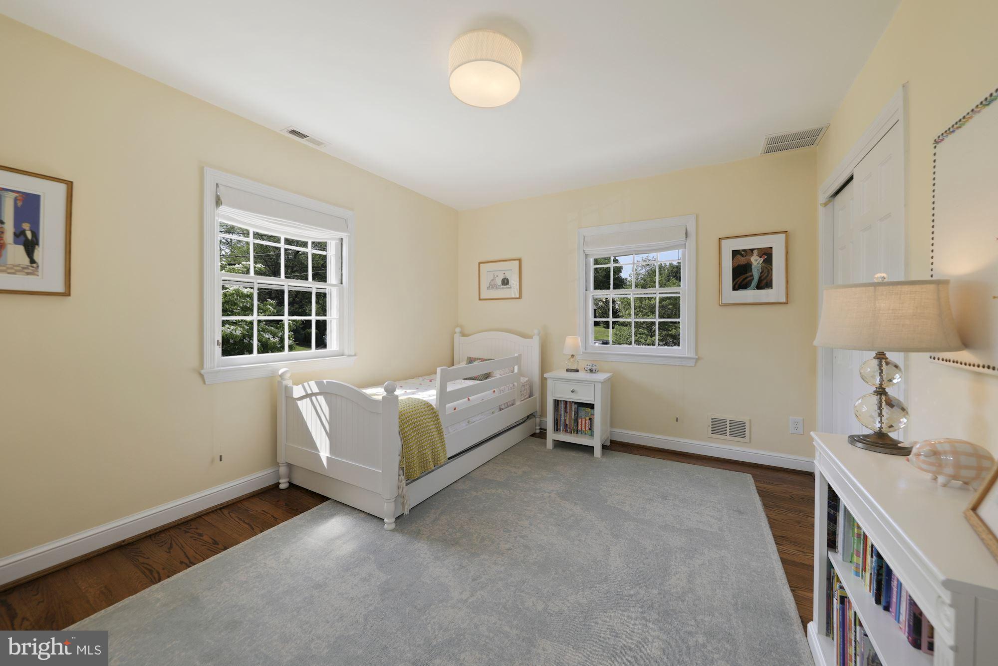 THE HAMLET - Residential