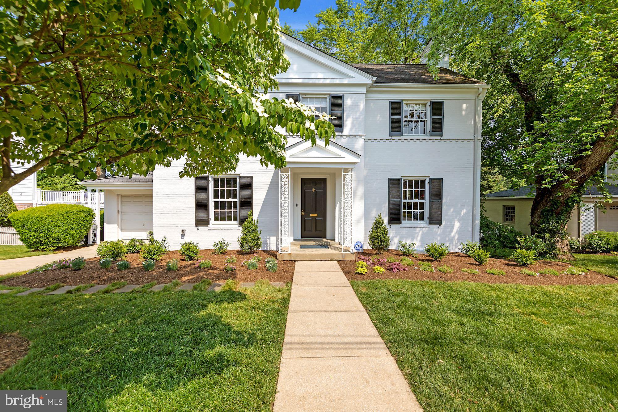 THE HAMLET - Residential