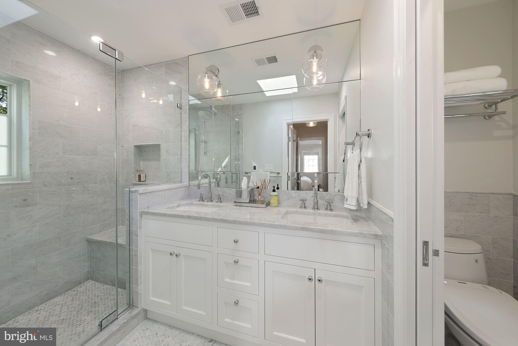 THE HAMLET - Residential