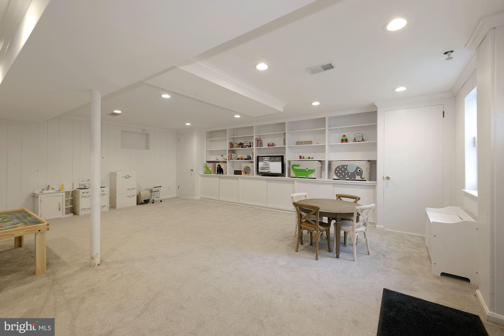 THE HAMLET - Residential