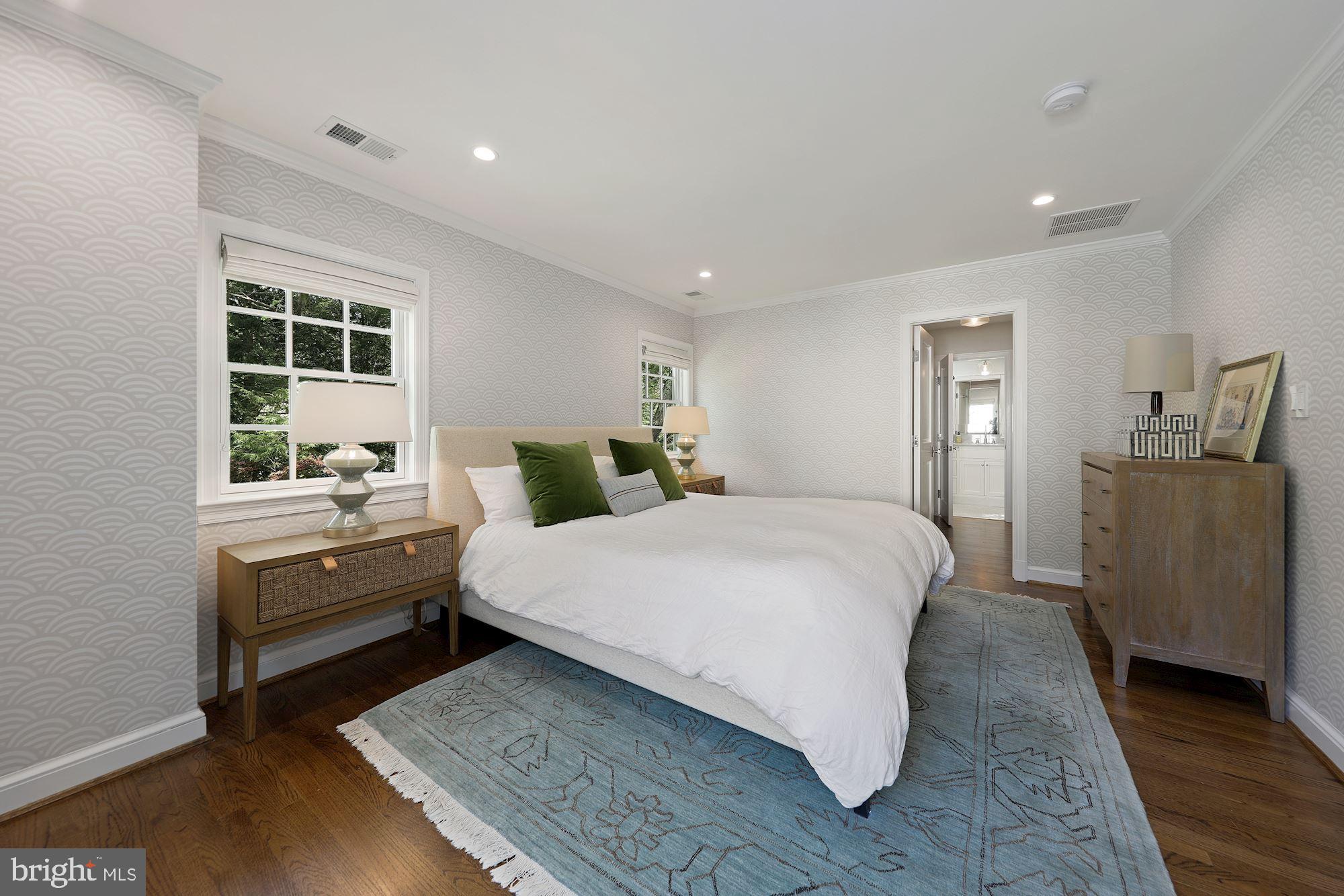 THE HAMLET - Residential