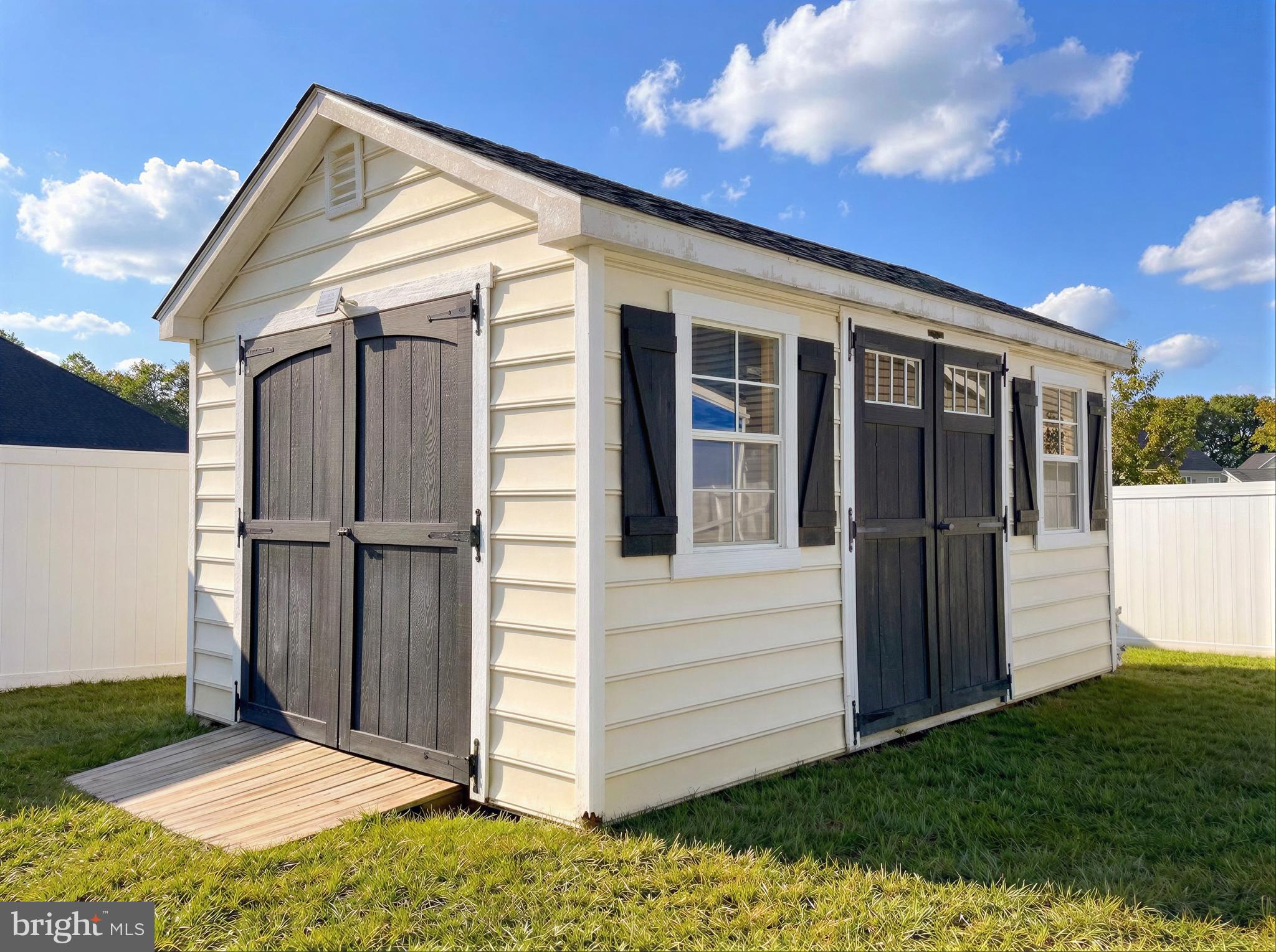 TWINPONDS - Residential