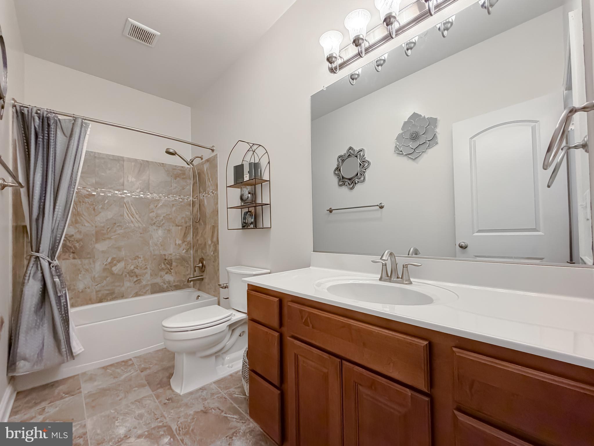 TWINPONDS - Residential